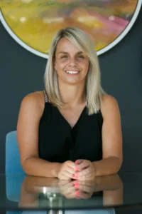 آیا چت‌بات‌های هوش مصنوعی می‌توانند رمان عاشقانه احساسی بنویسند؟